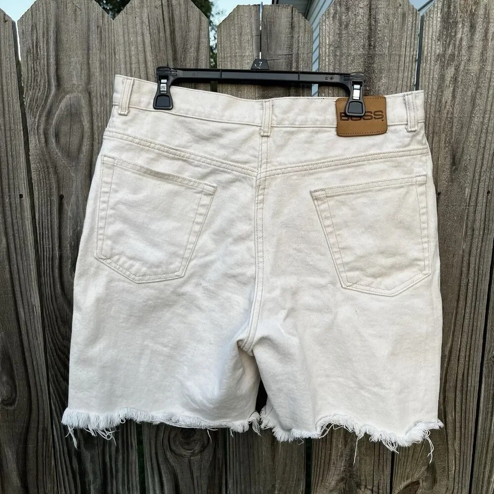 Vintage Boss Shorts Mens 36 White Denim Hip Hop Rap 90s Baggy Spellout Logo Fray